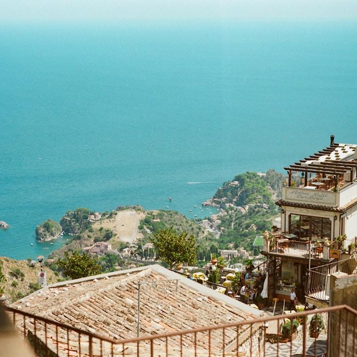 Family terraces and cafés for calm evenings in Amsterdam